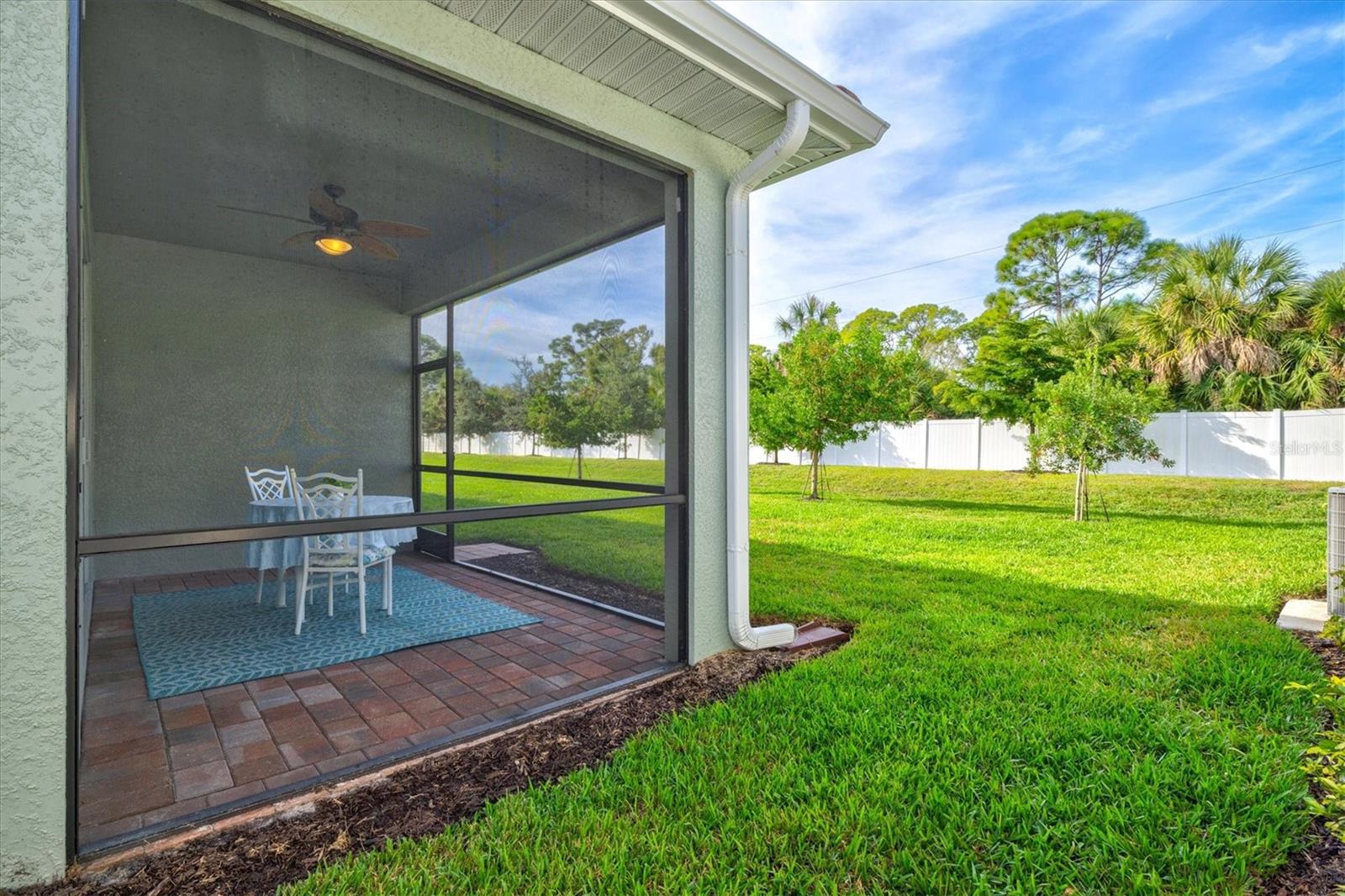 Image 37 of 74 For 208 Ibiza Loop