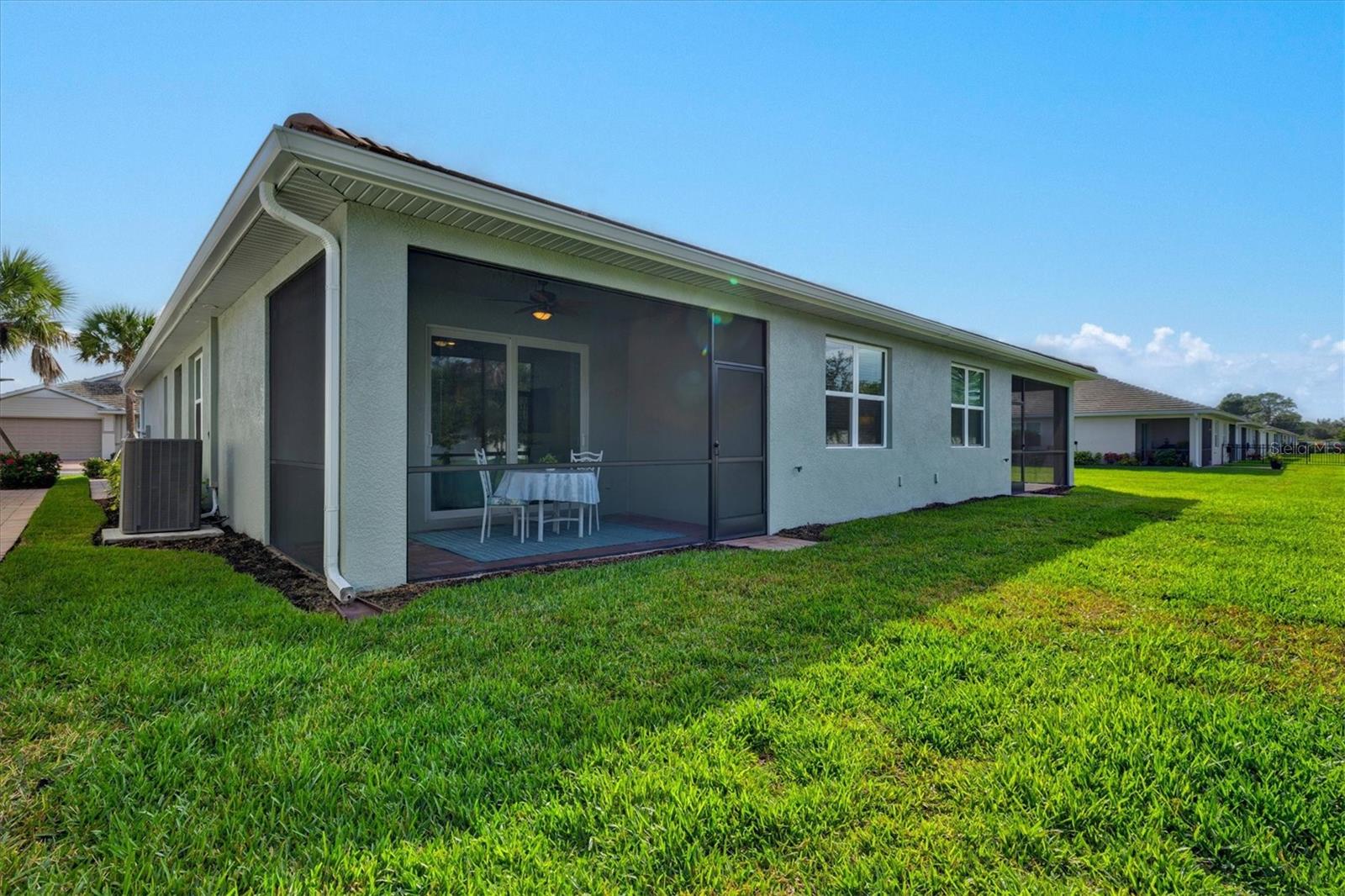 Image 5 of 74 For 208 Ibiza Loop