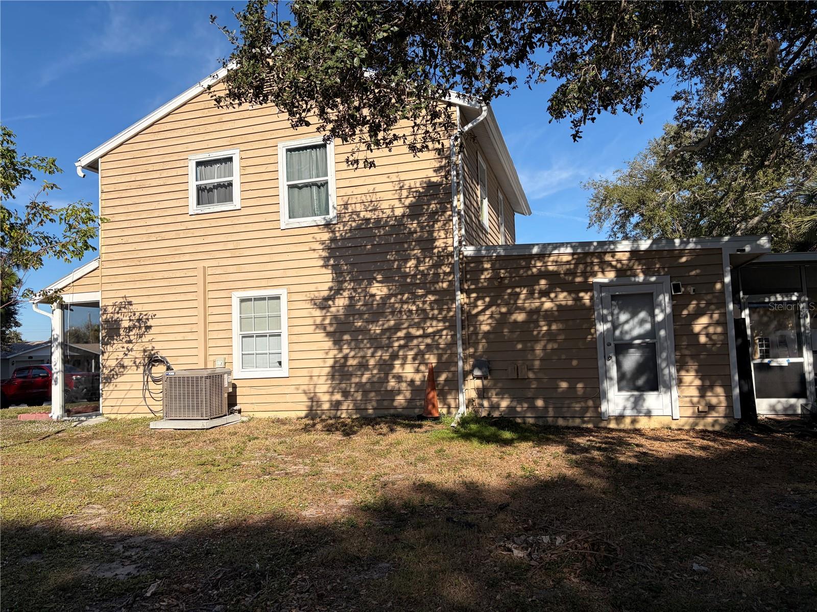 Image 2 of 15 For 495 Burke Road