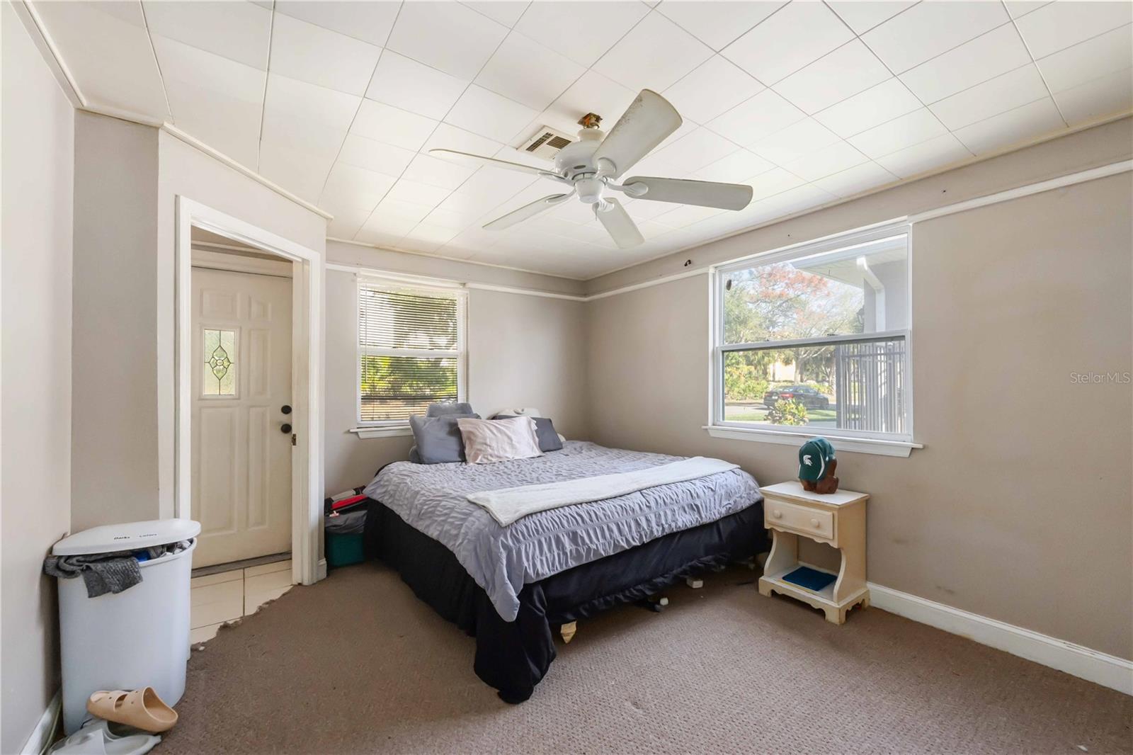 Image 21 of 55 For 300 Field Avenue E