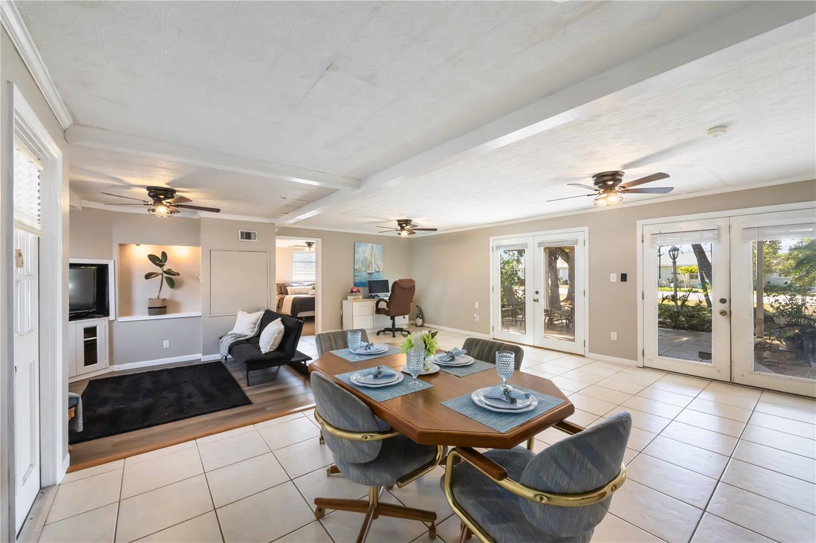 Image 27 of 55 For 300 Field Avenue E