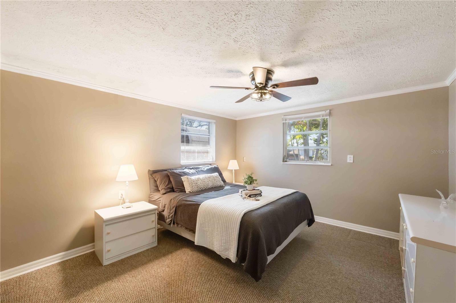 Image 33 of 55 For 300 Field Avenue E