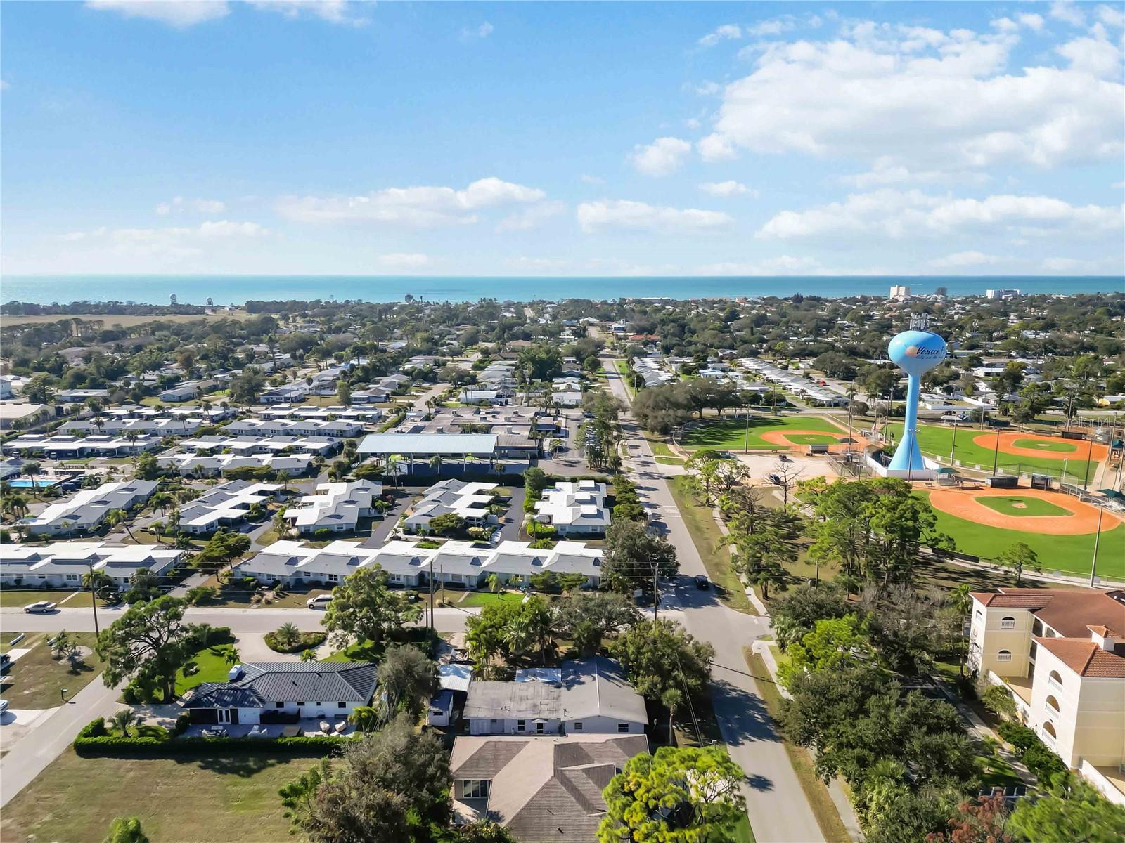 Image 49 of 55 For 300 Field Avenue E