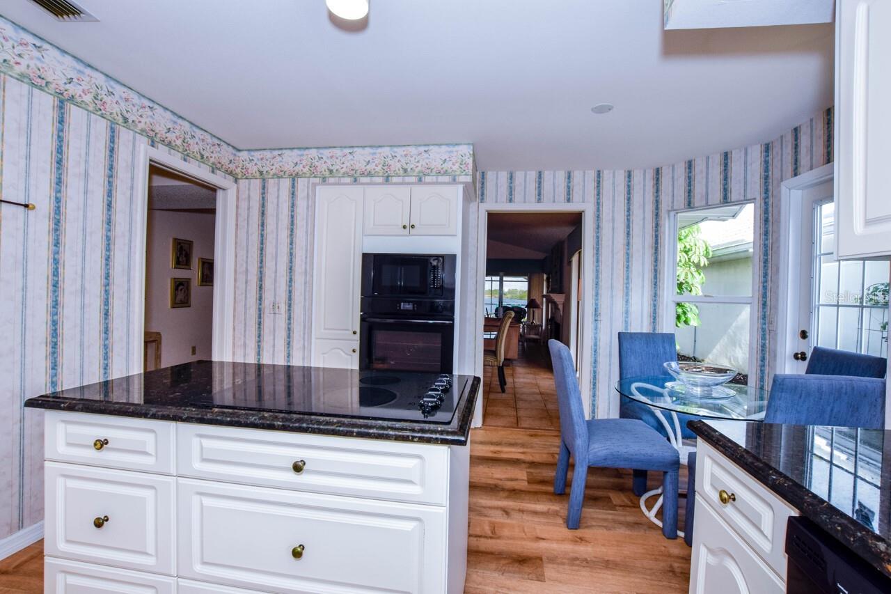 Image 14 of 64 For 768 Harrington Lake Drive N 106