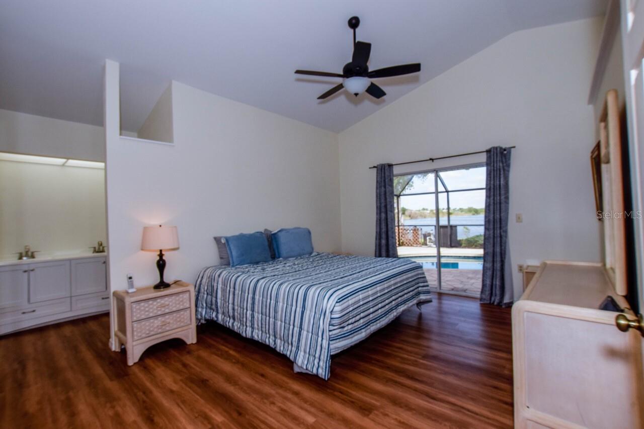 Image 16 of 64 For 768 Harrington Lake Drive N 106