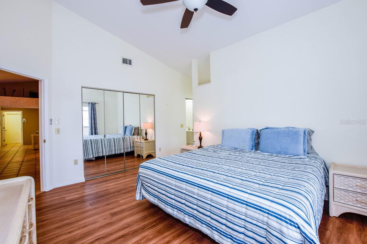 Image 18 of 64 For 768 Harrington Lake Drive N 106