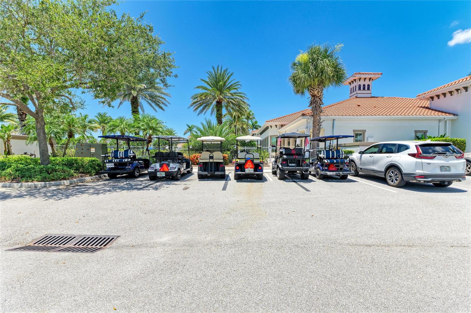 Image 50 of 58 For 13837 Neviano Street