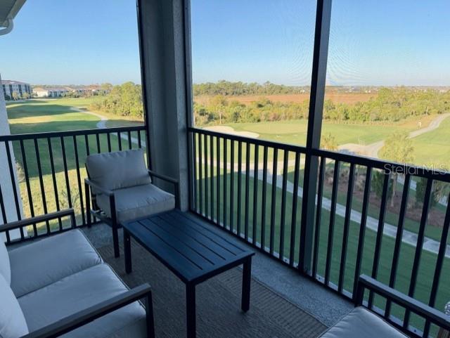 Image 13 of 51 For 12140 Wellen Golf Street 402