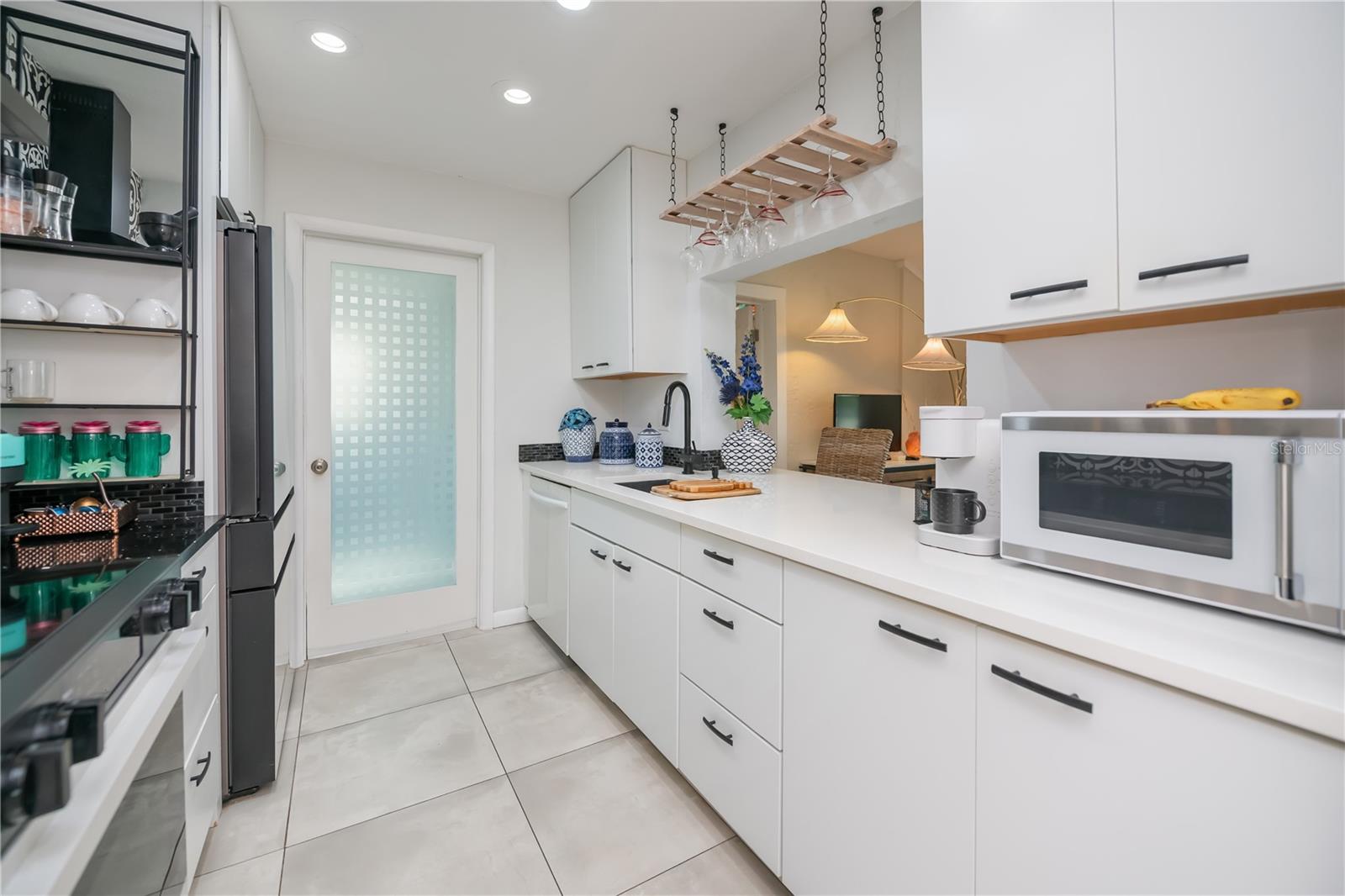 Image 21 of 89 For 443 Belmont Avenue