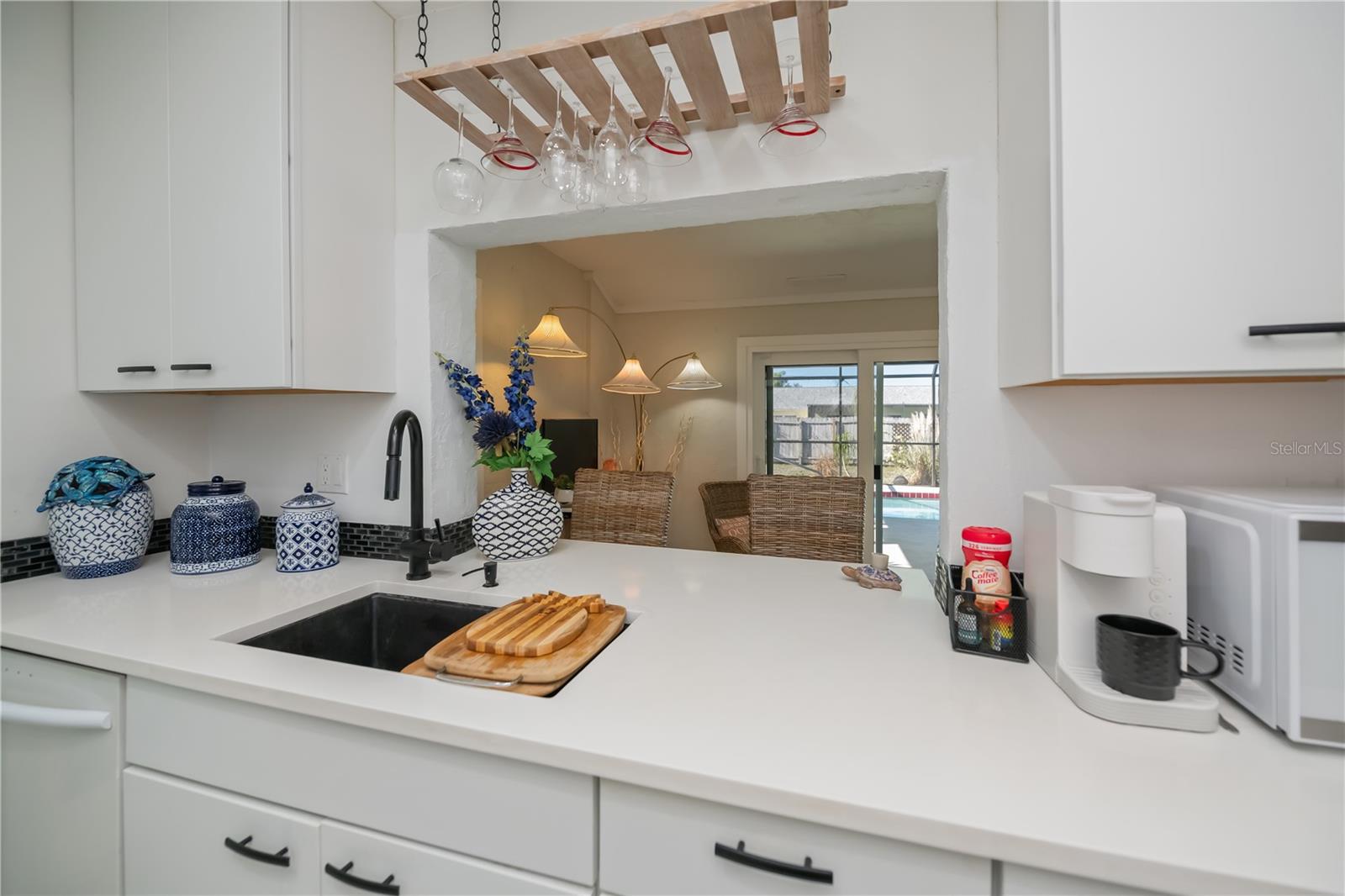 Image 25 of 89 For 443 Belmont Avenue