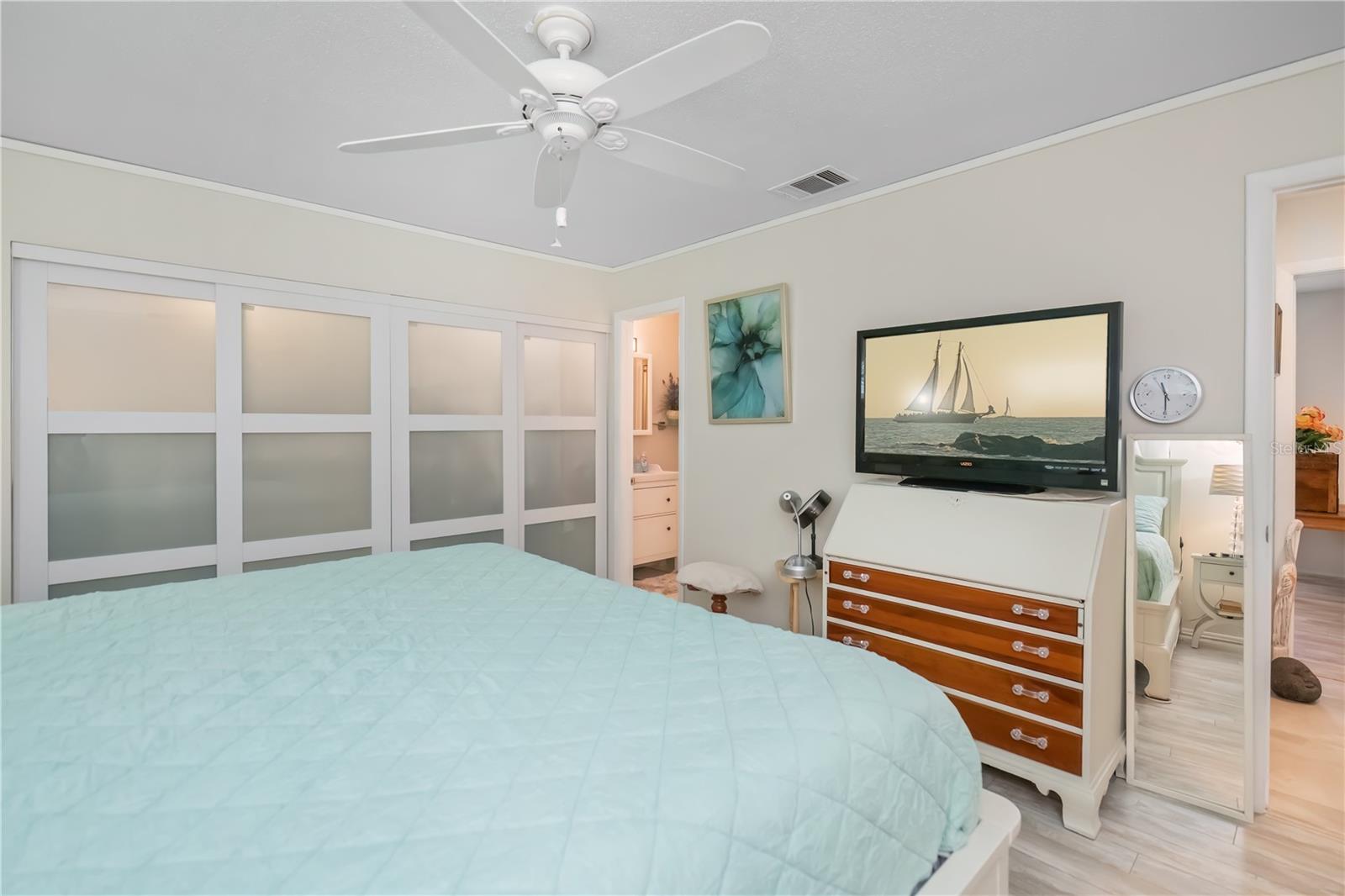 Image 36 of 89 For 443 Belmont Avenue