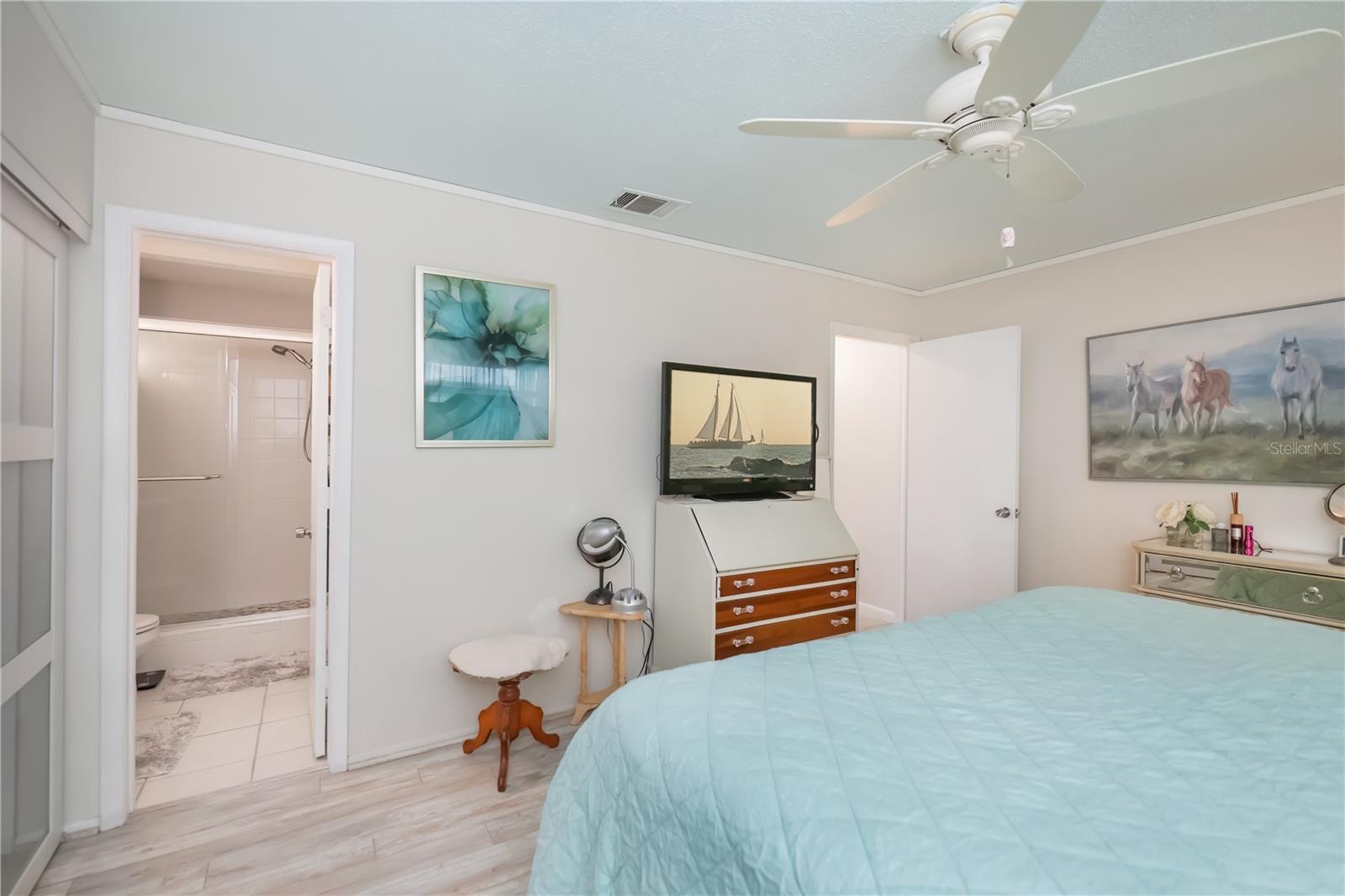 Image 37 of 89 For 443 Belmont Avenue