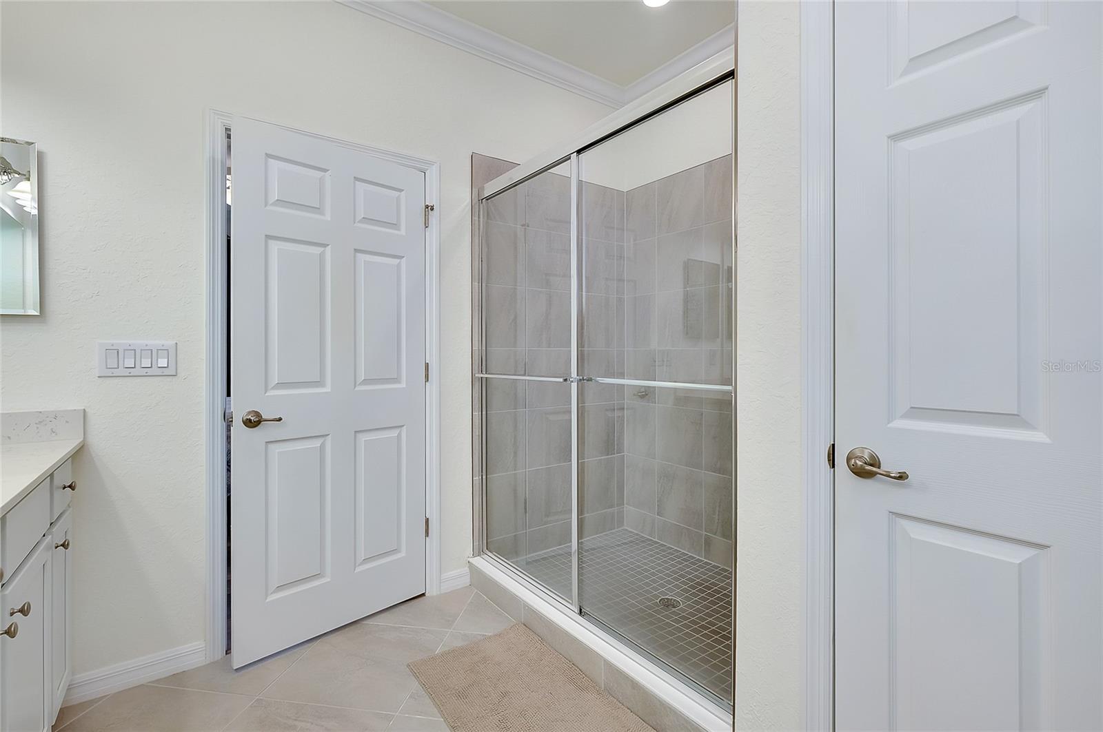 Image 34 of 73 For 10063 Crooked Creek Drive 202