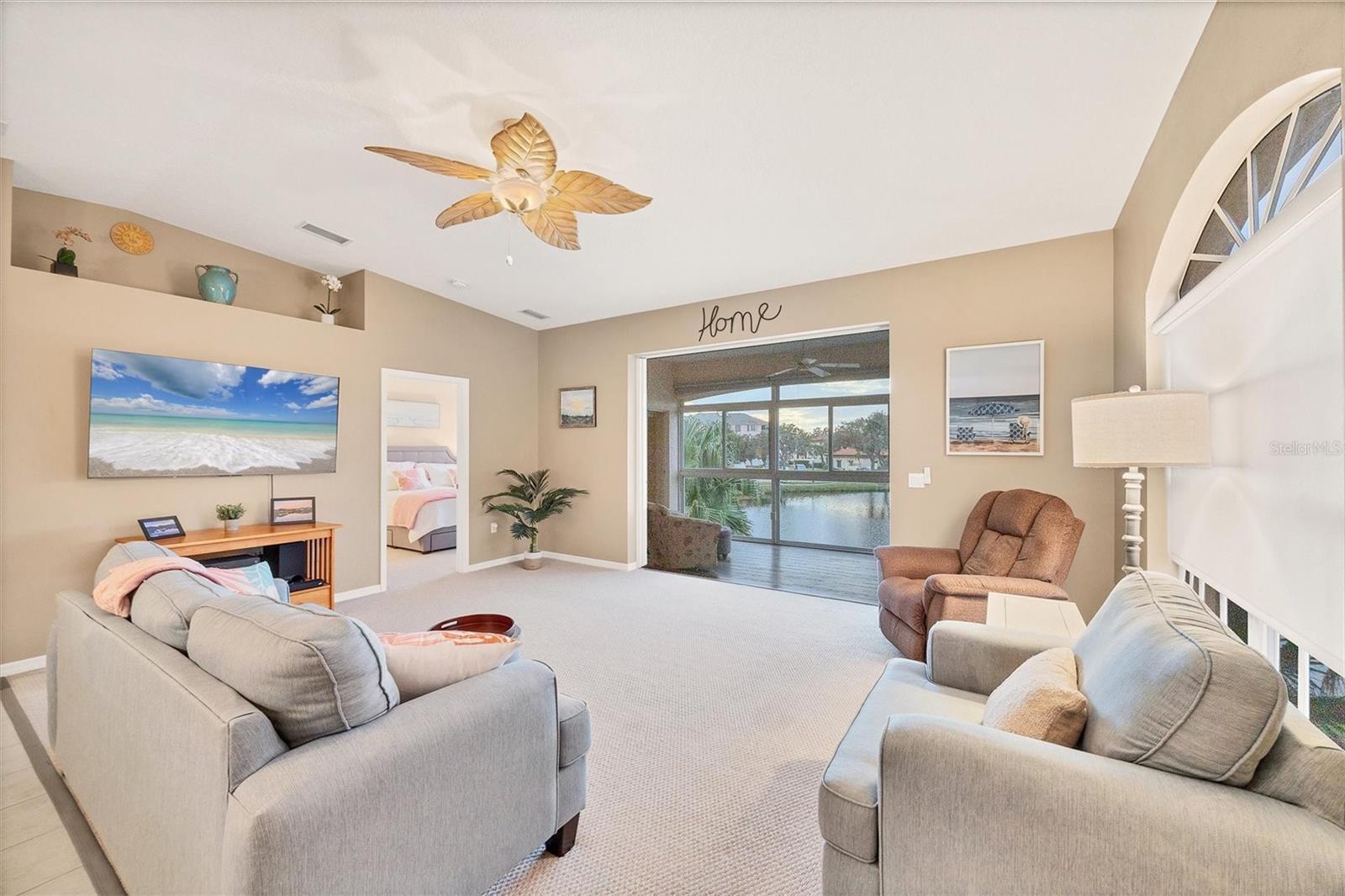 Image 11 of 71 For 308 Gondola Park Drive 308