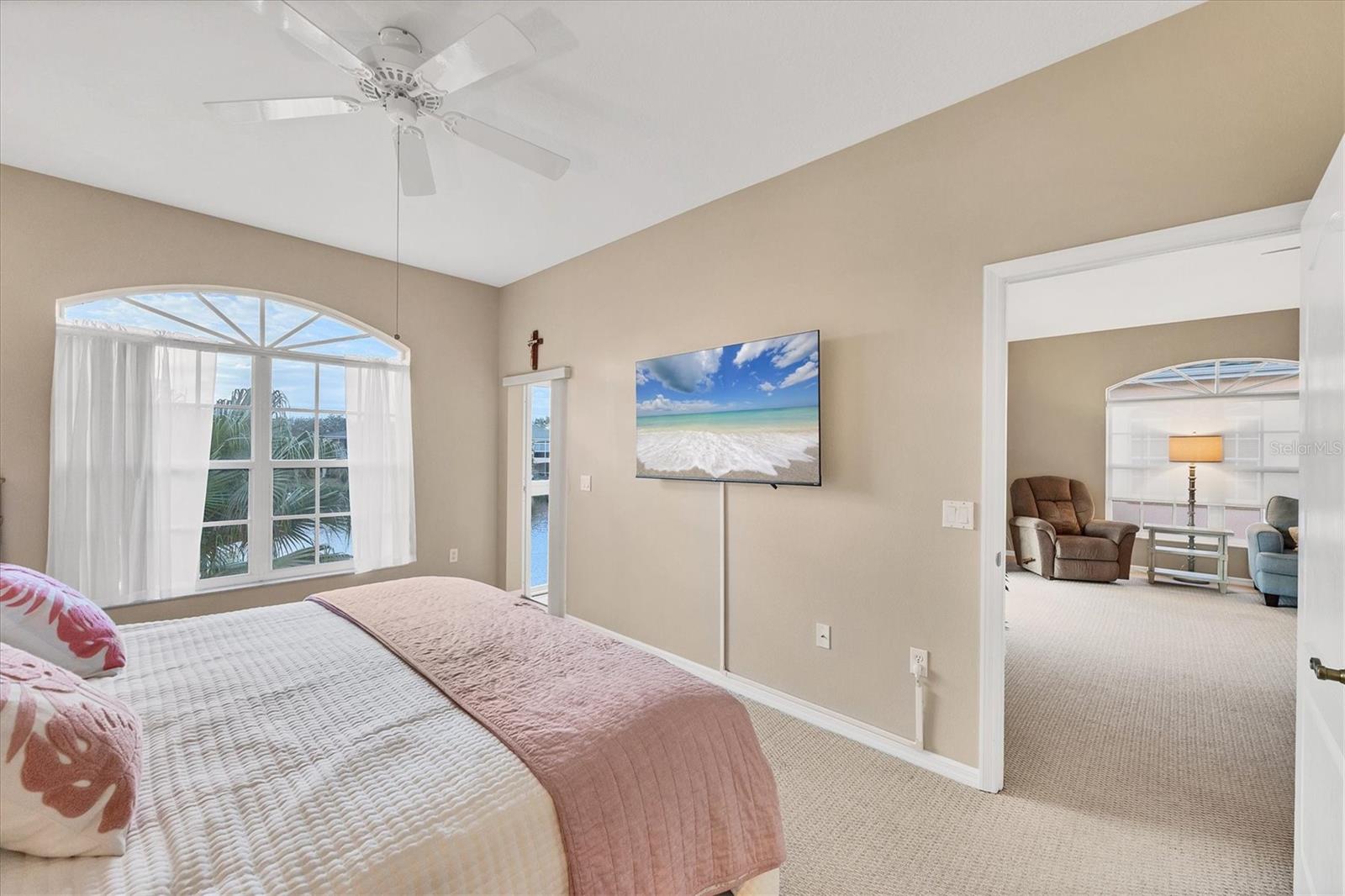 Image 27 of 71 For 308 Gondola Park Drive 308