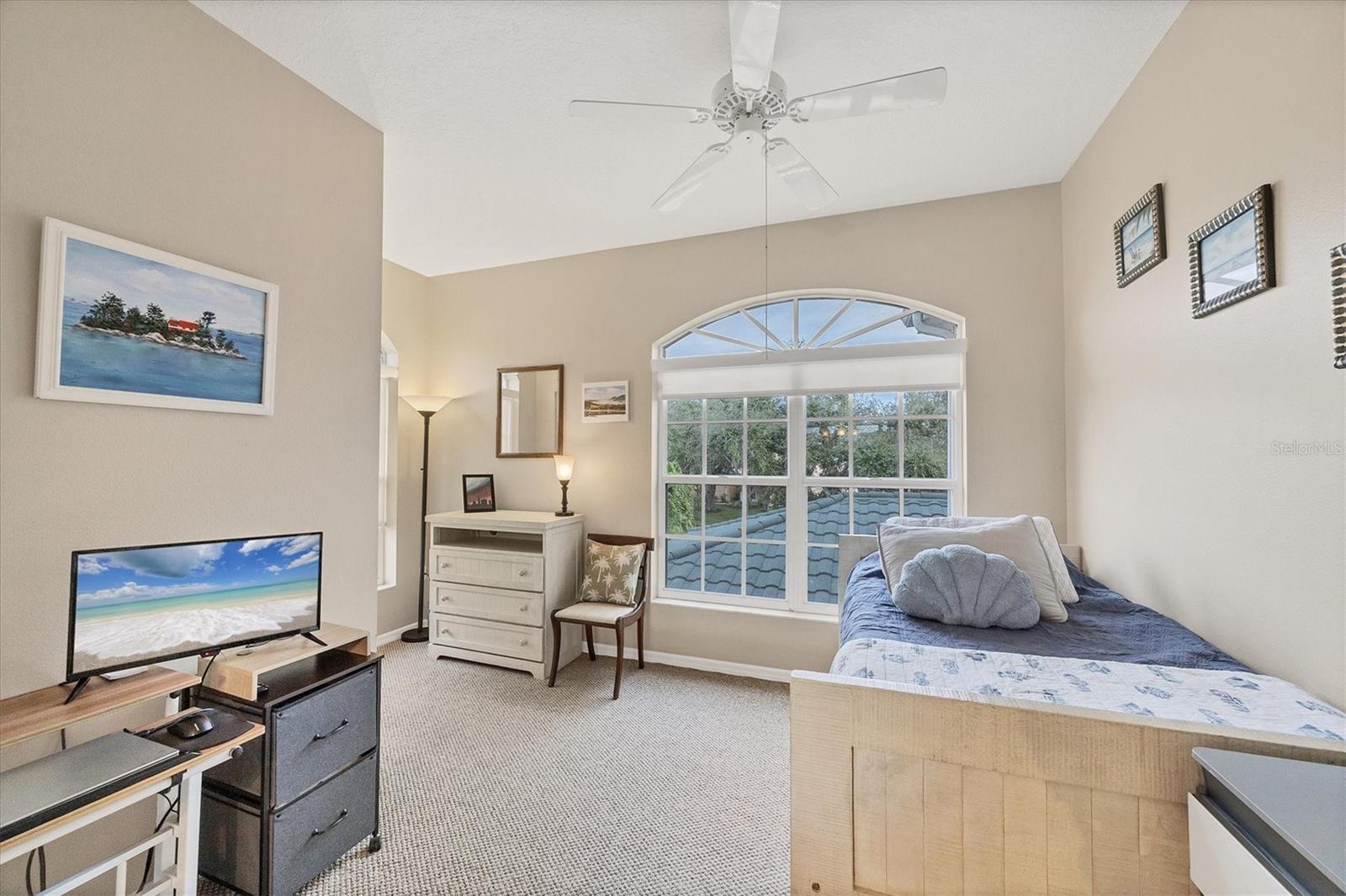 Image 36 of 71 For 308 Gondola Park Drive 308