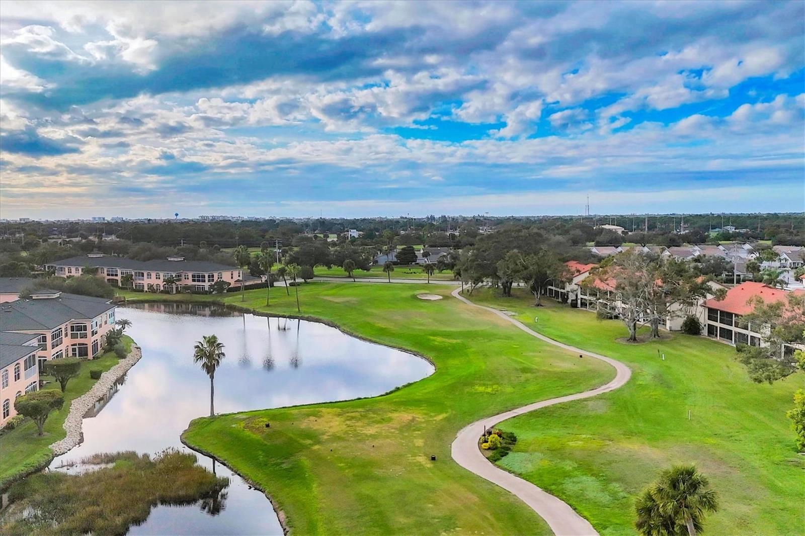 Image 60 of 71 For 308 Gondola Park Drive 308