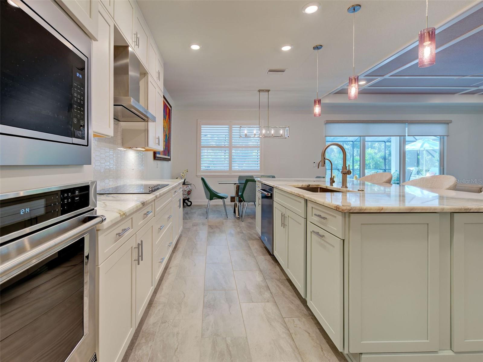 Image 27 of 97 For 425 Baneberry Court