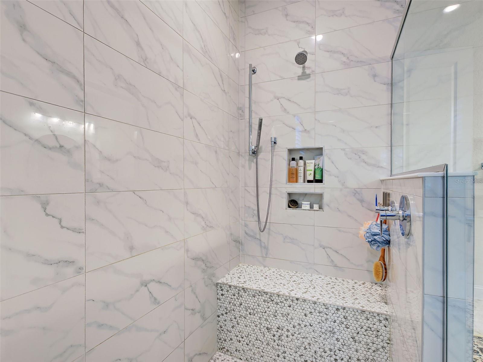 Image 38 of 97 For 425 Baneberry Court