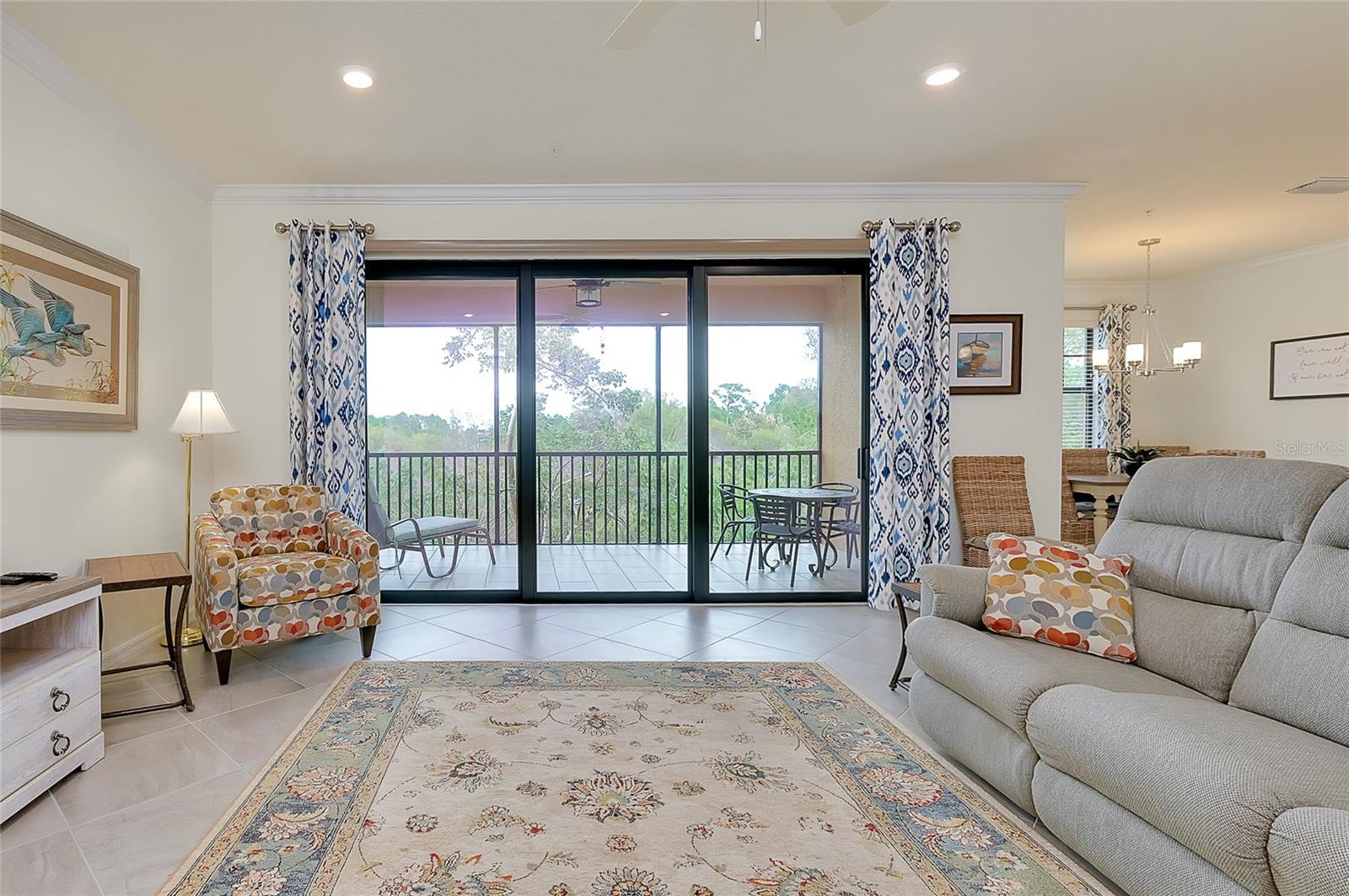 Image 10 of 63 For 10063 Crooked Creek Drive 202