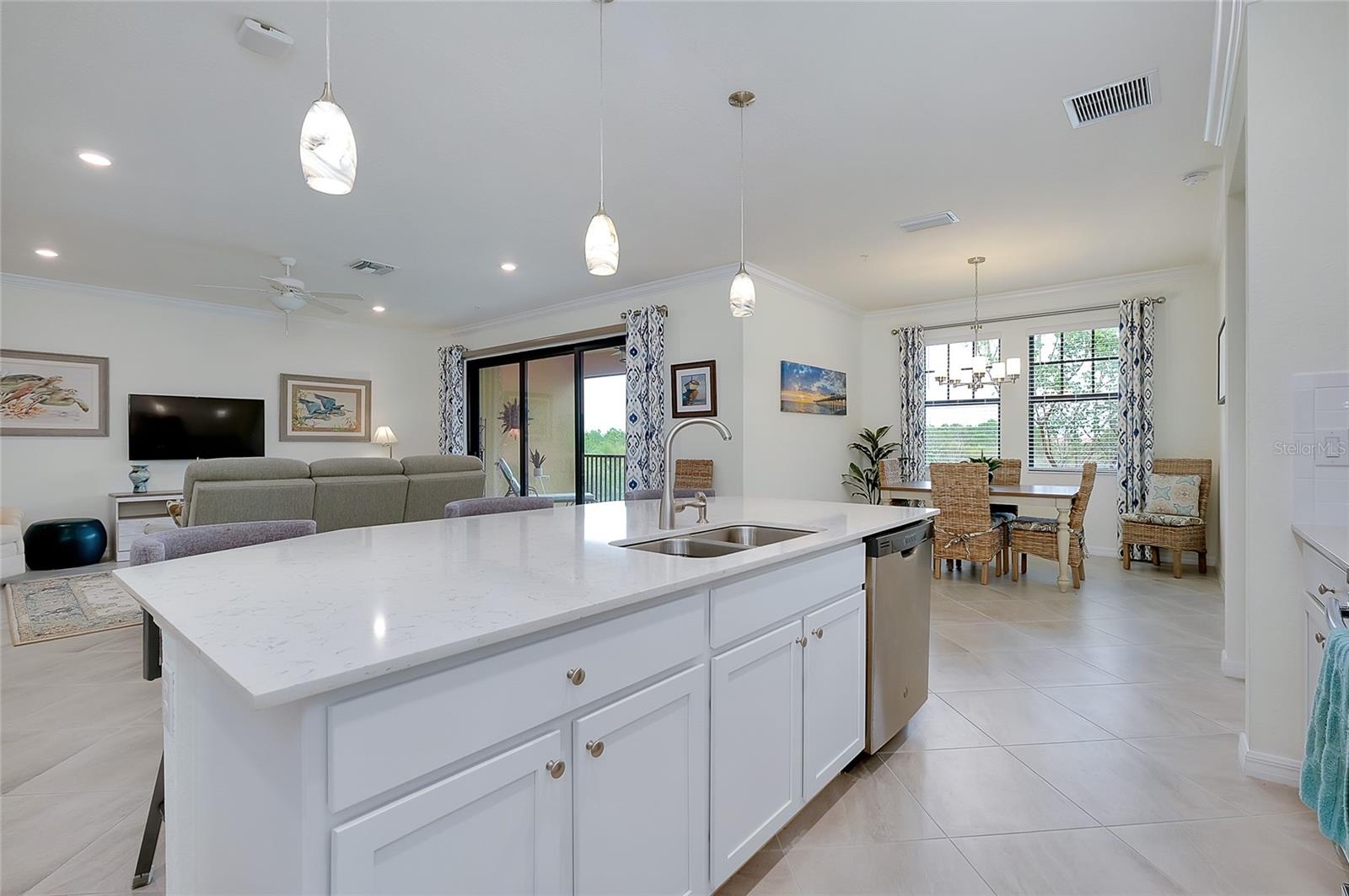 Image 16 of 63 For 10063 Crooked Creek Drive 202