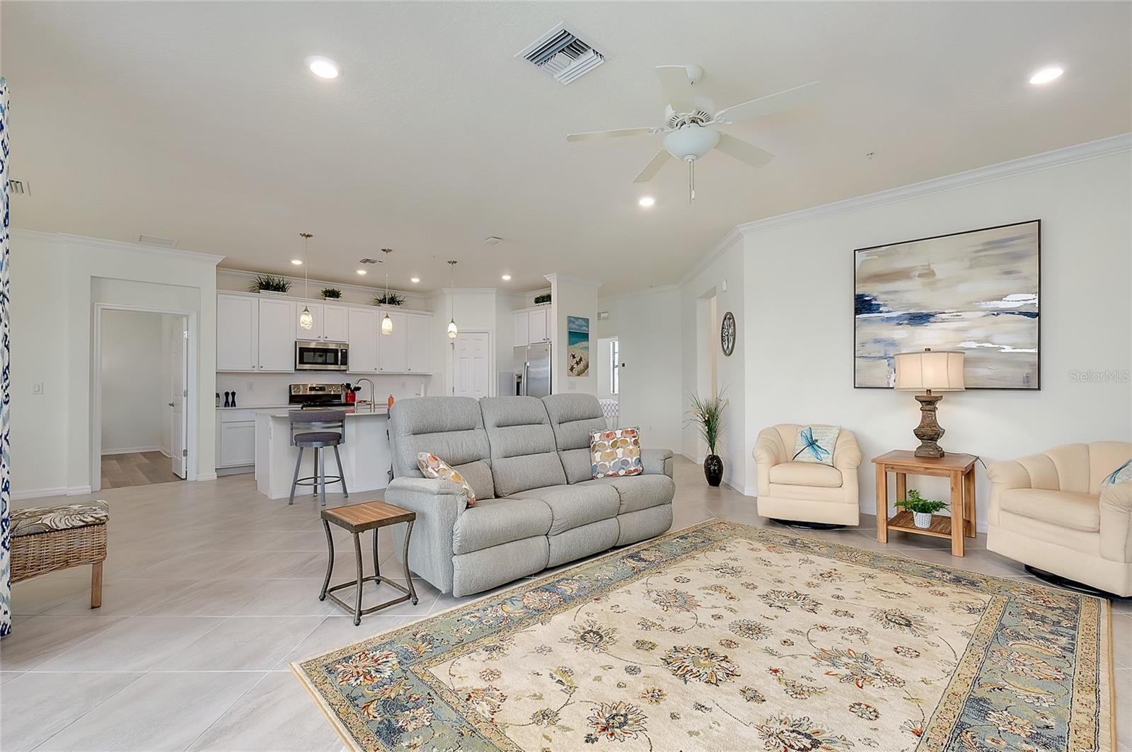 Image 7 of 63 For 10063 Crooked Creek Drive 202