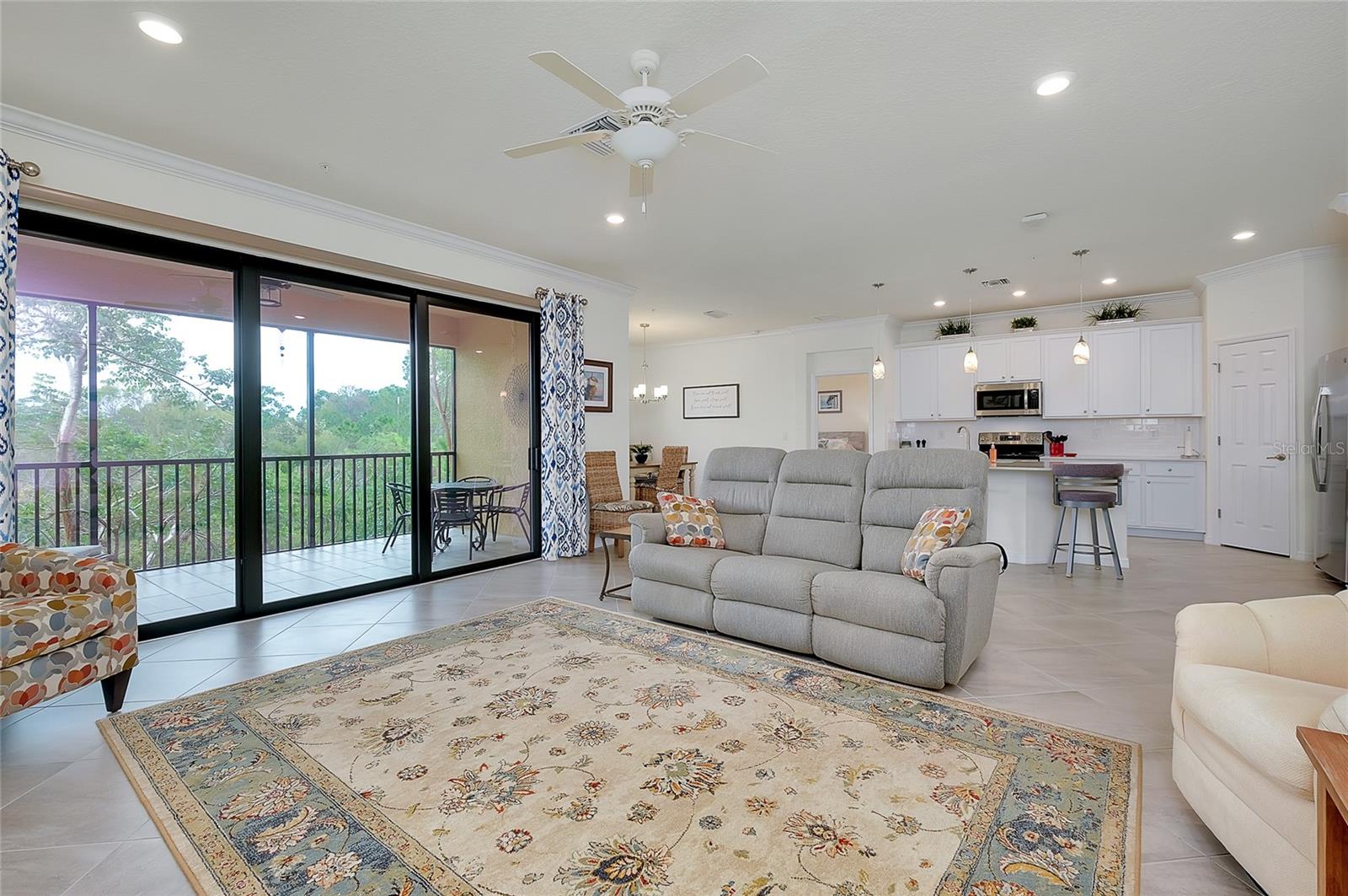 Image 9 of 63 For 10063 Crooked Creek Drive 202