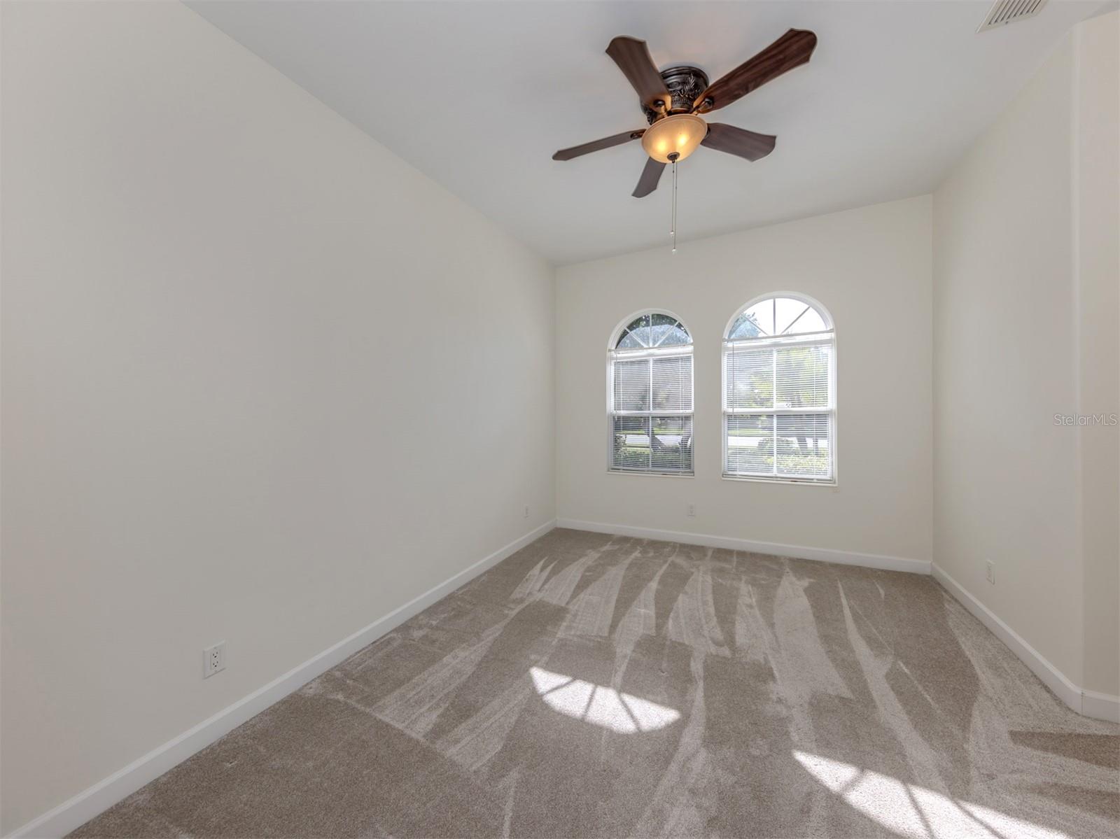 Image 19 of 75 For 141 Medici Terrace