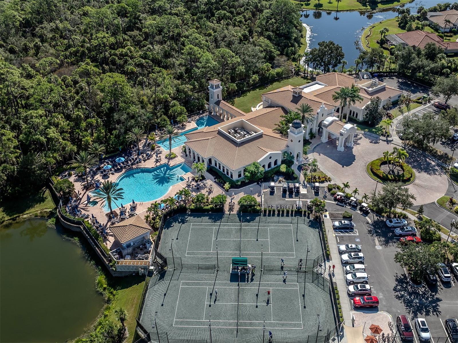 Image 43 of 75 For 141 Medici Terrace