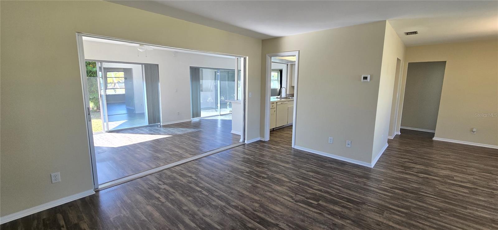 Image 10 of 42 For 2608 Oneida Road