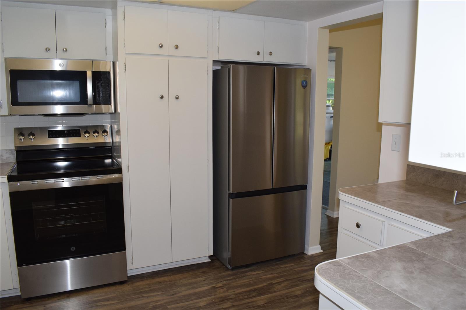 Image 14 of 42 For 2608 Oneida Road