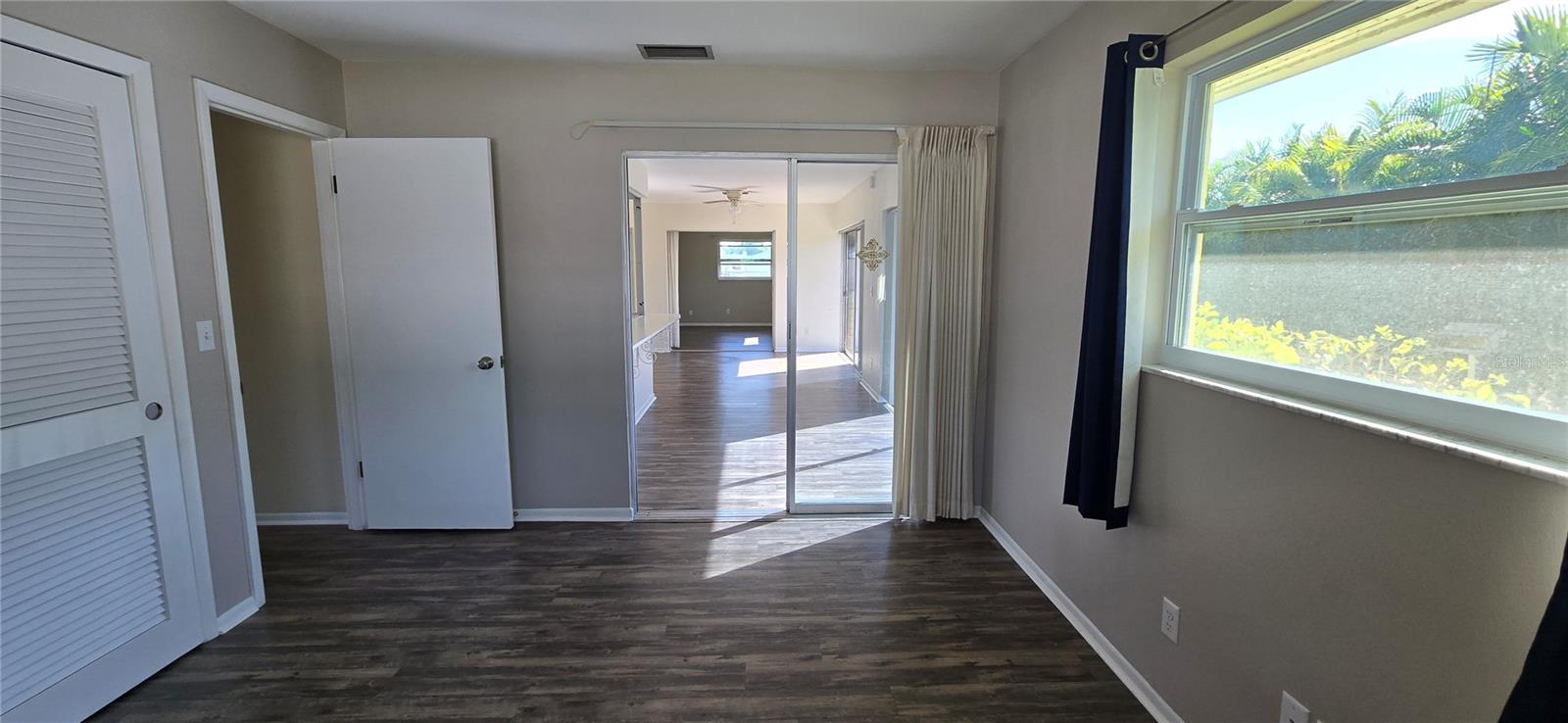 Image 21 of 42 For 2608 Oneida Road