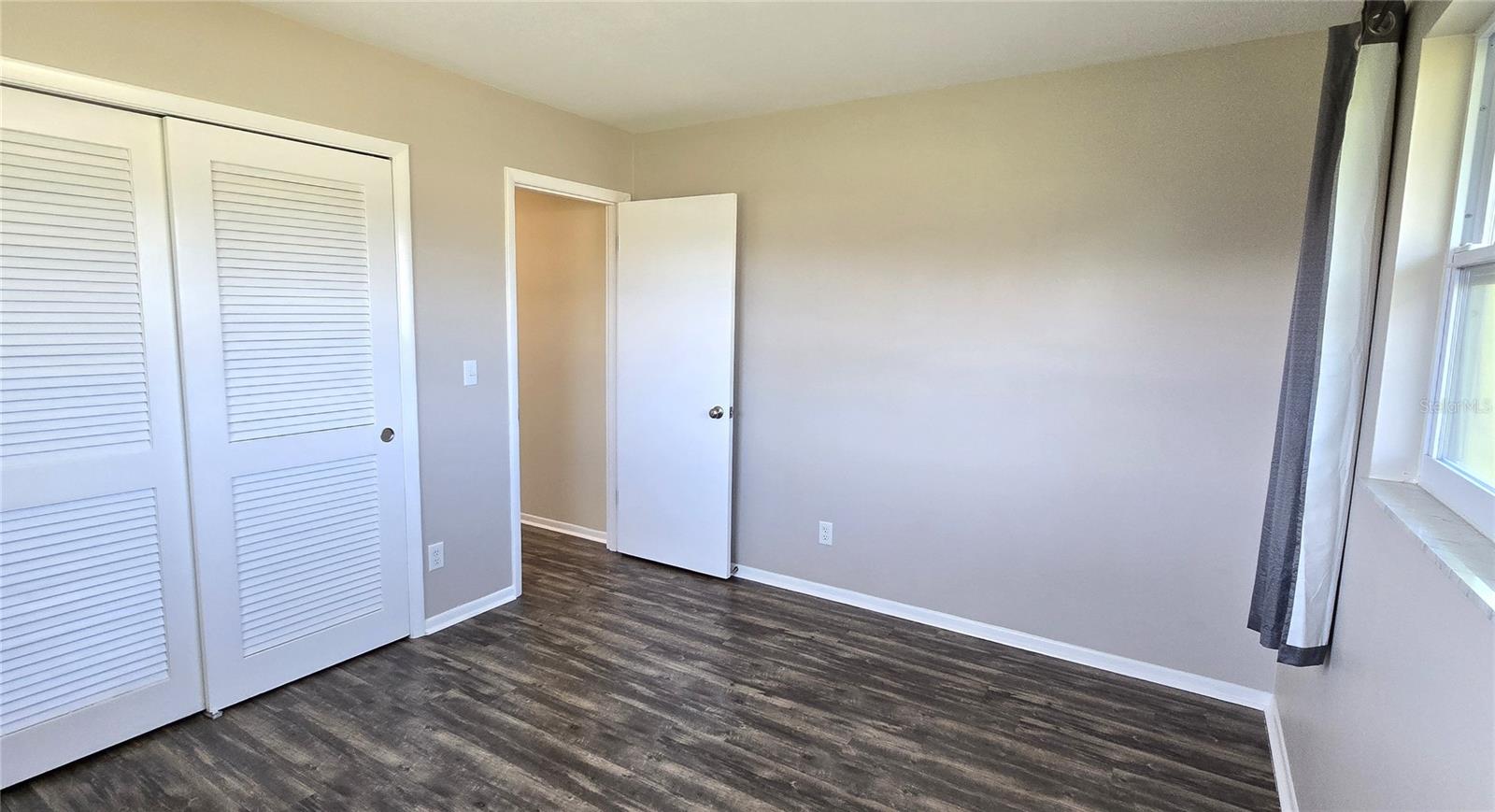 Image 26 of 42 For 2608 Oneida Road