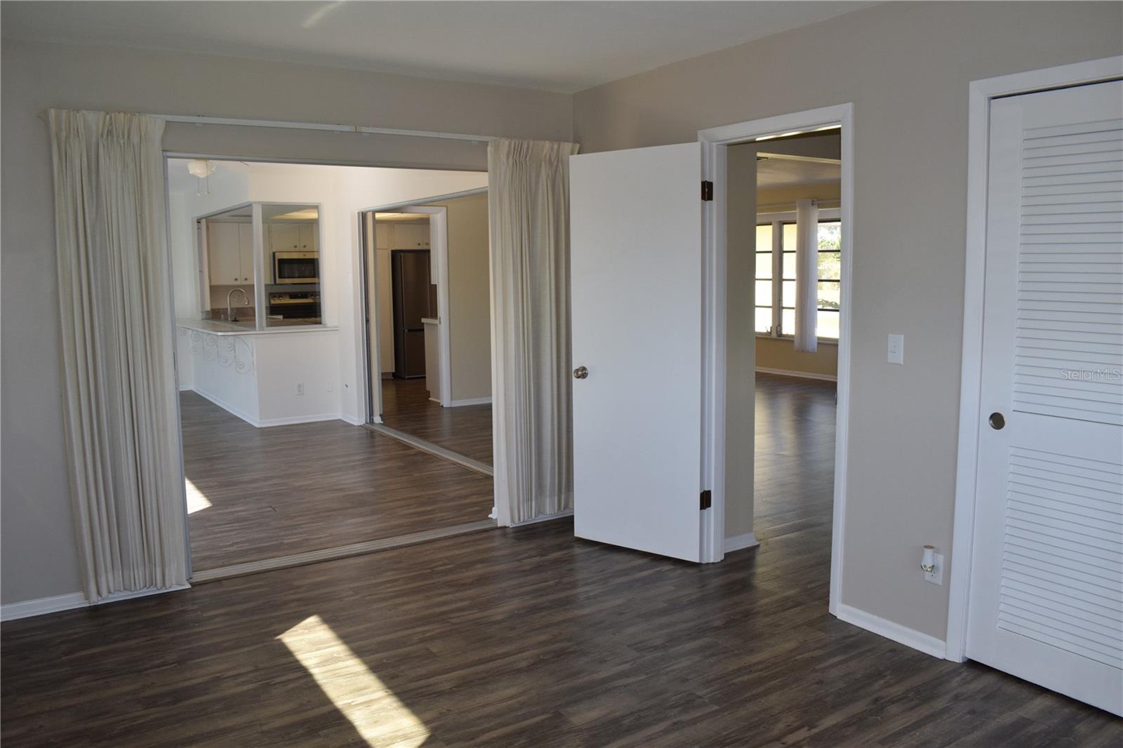 Image 27 of 42 For 2608 Oneida Road