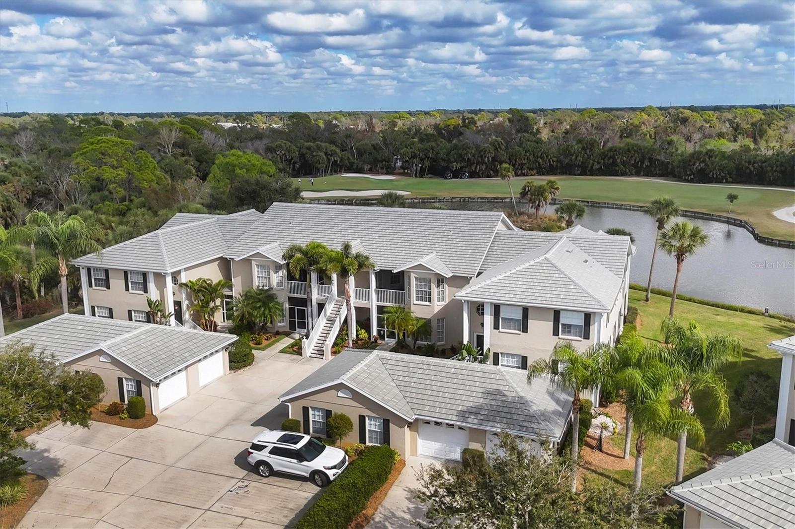 Image 42 of 69 For 107 Woodbridge Drive 102