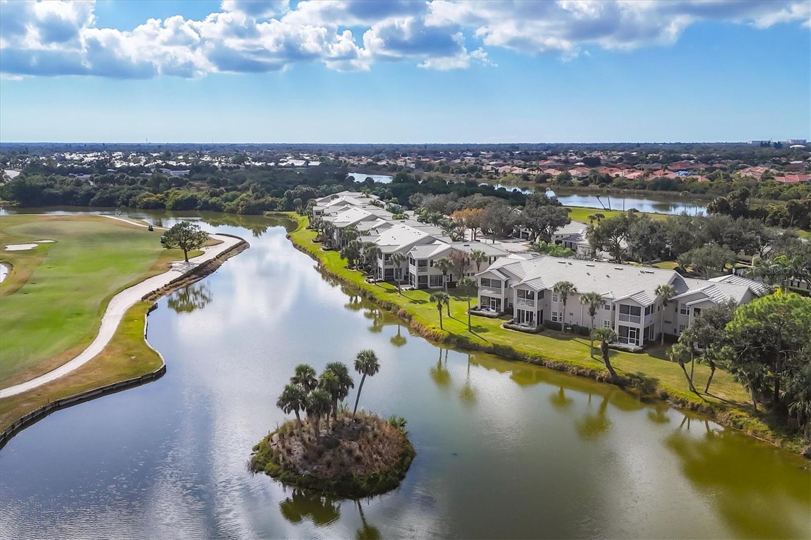 Image 46 of 69 For 107 Woodbridge Drive 102