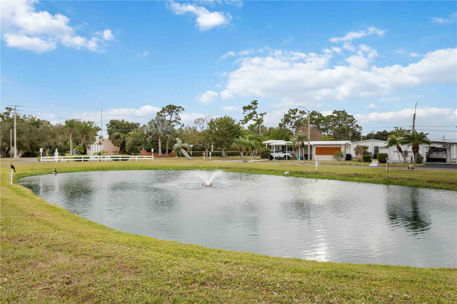 Image 36 of 48 For 239 Inner Drive E