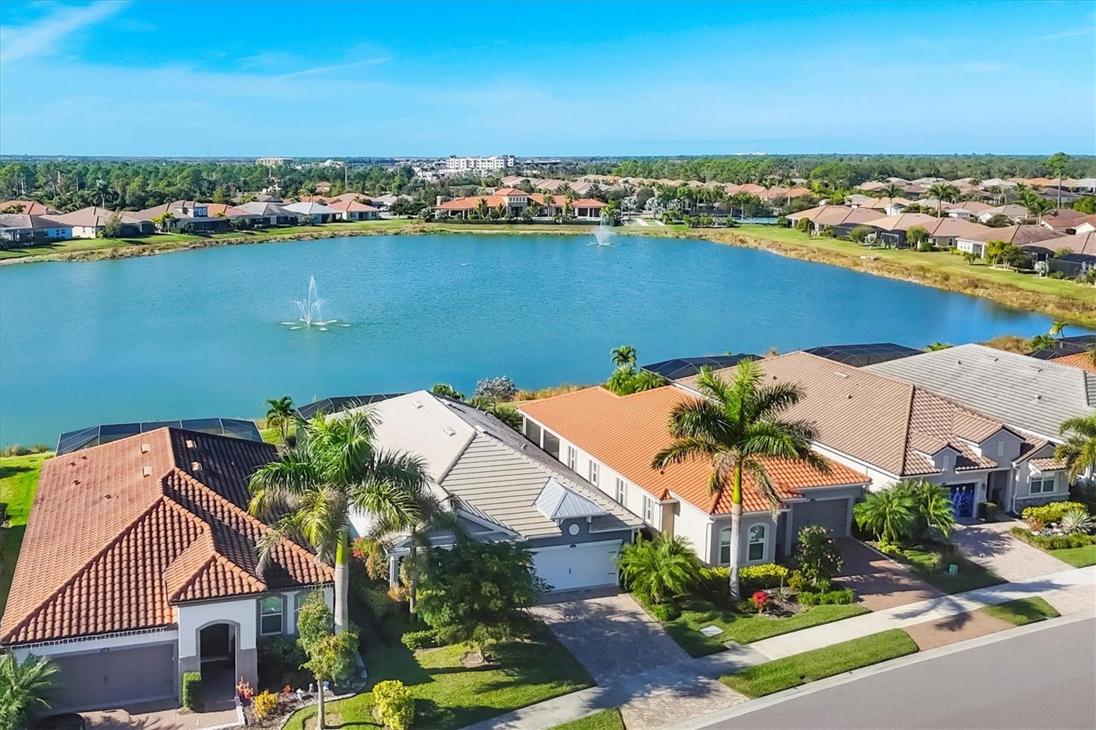 Image 44 of 95 For 11516 Renaissance Boulevard