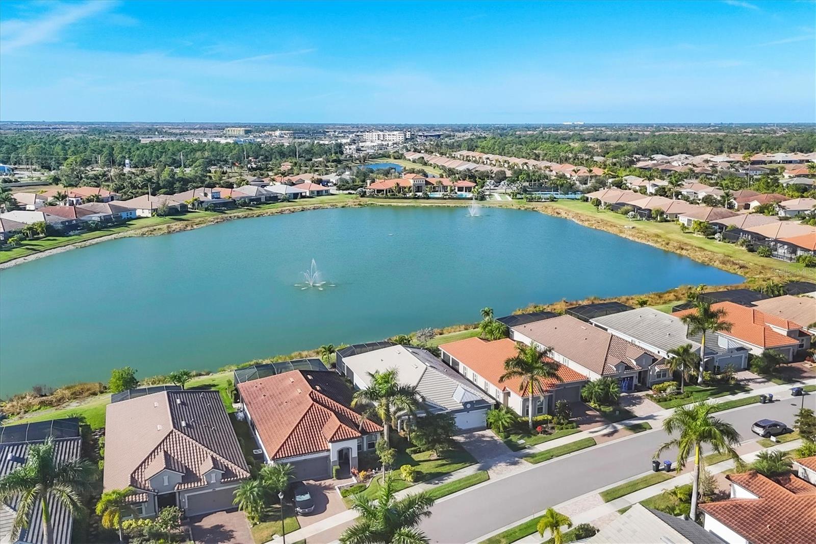 Image 50 of 95 For 11516 Renaissance Boulevard