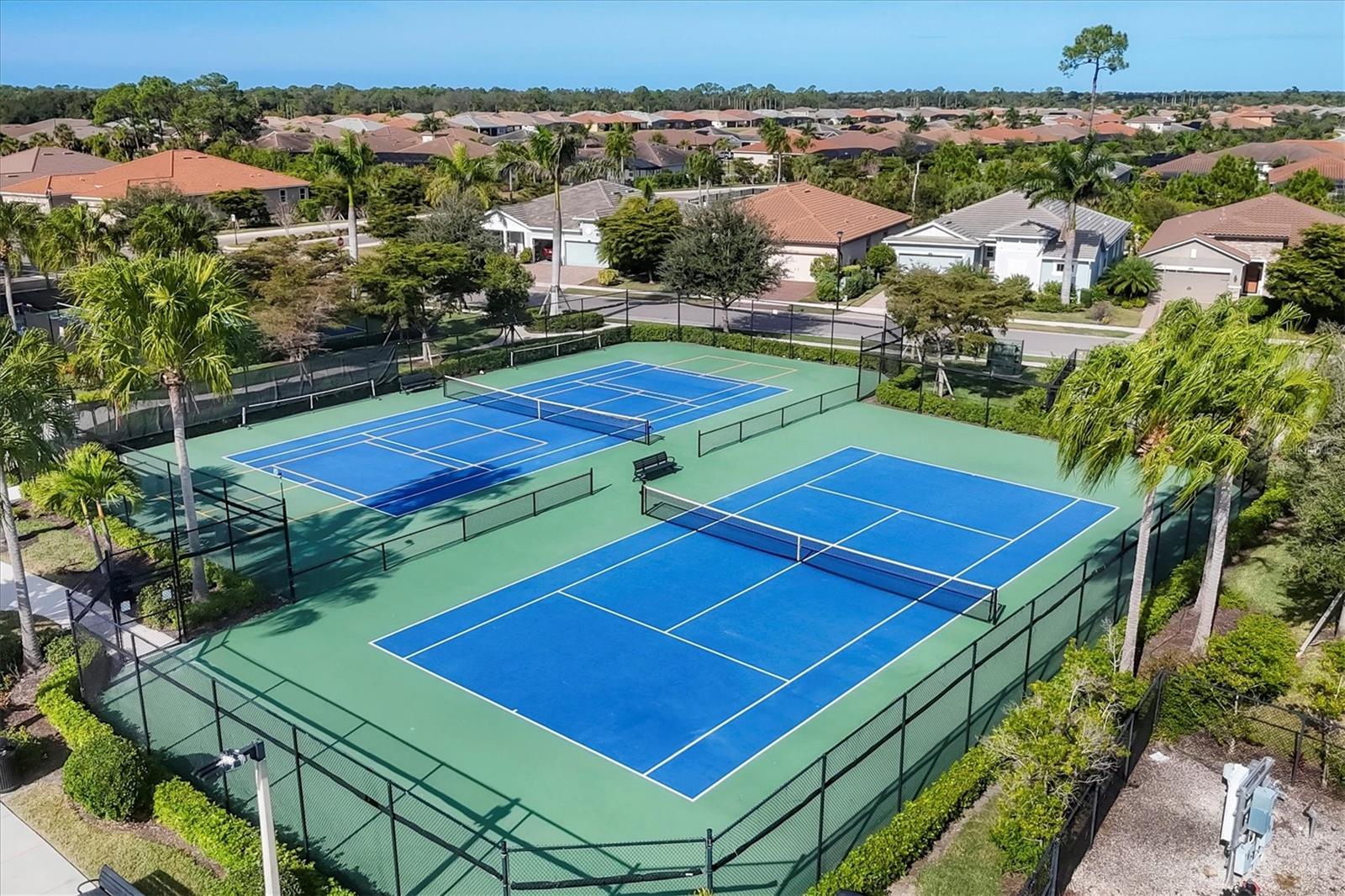 Image 55 of 95 For 11516 Renaissance Boulevard