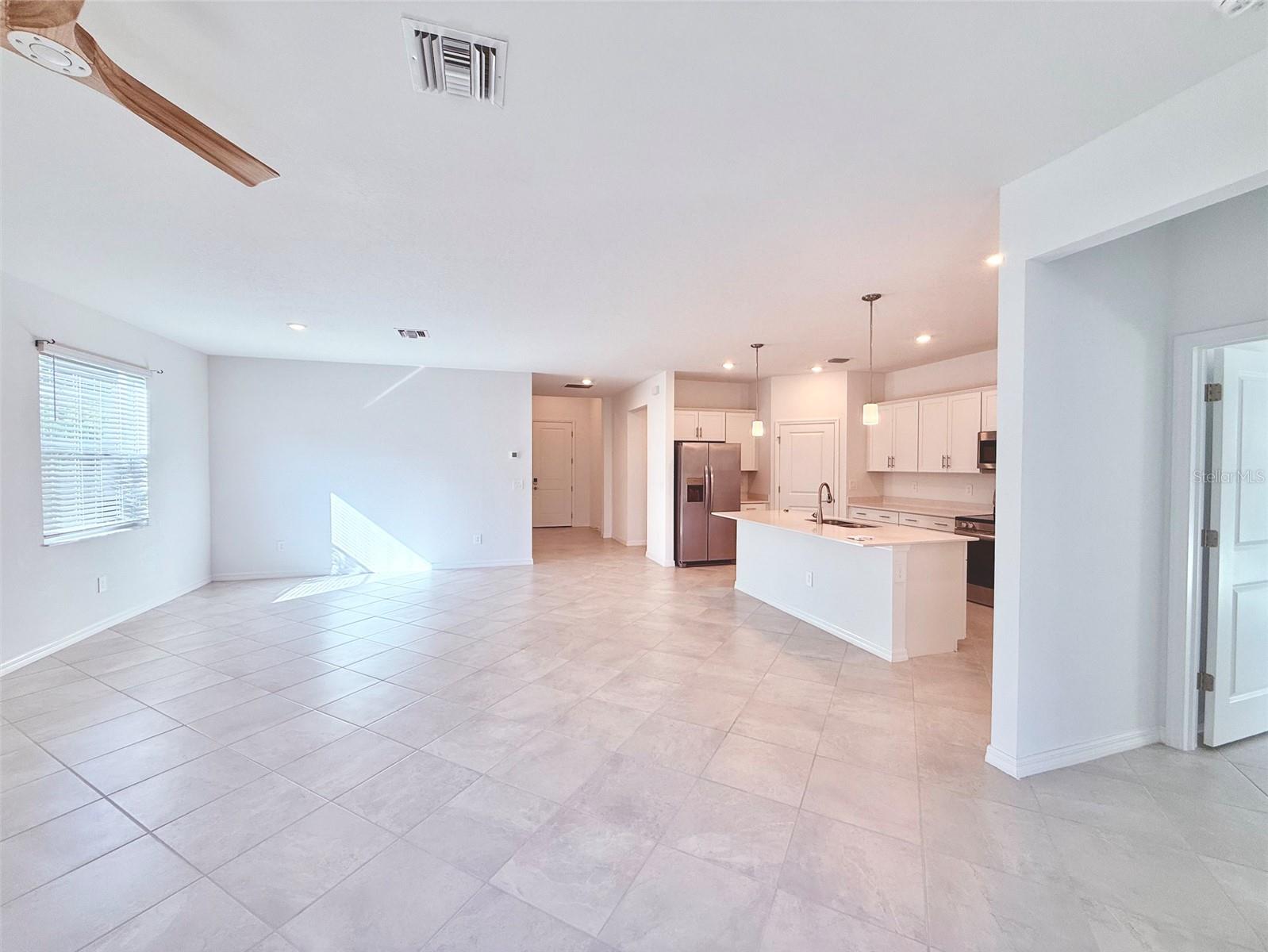 Image 13 of 36 For 10995 Pinot Drive