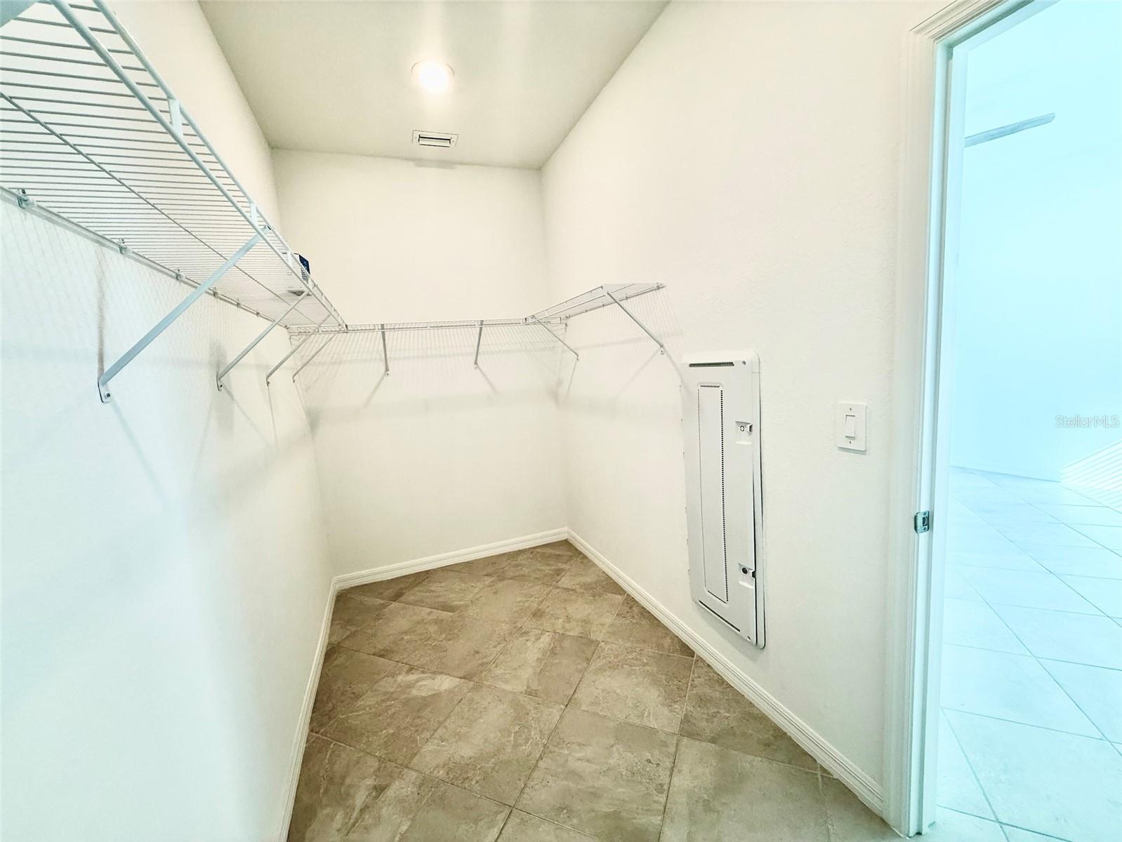 Image 19 of 36 For 10995 Pinot Drive