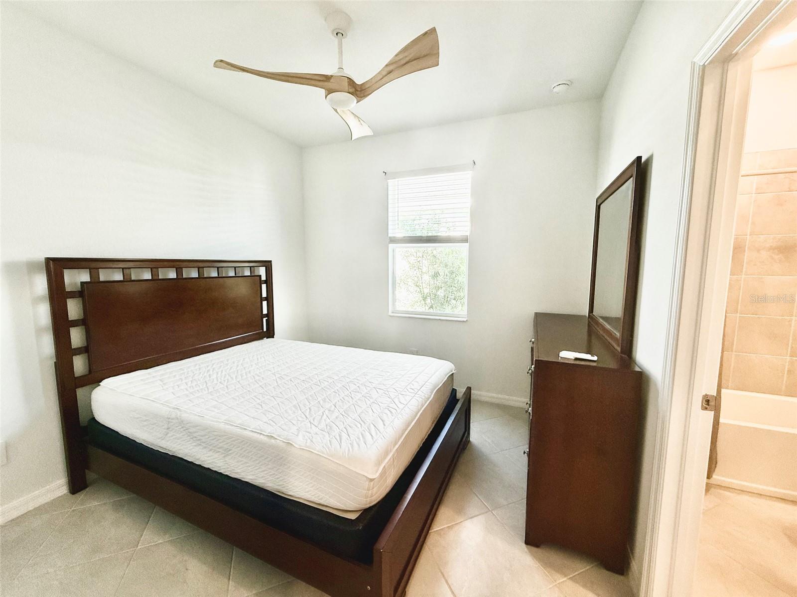 Image 21 of 36 For 10995 Pinot Drive