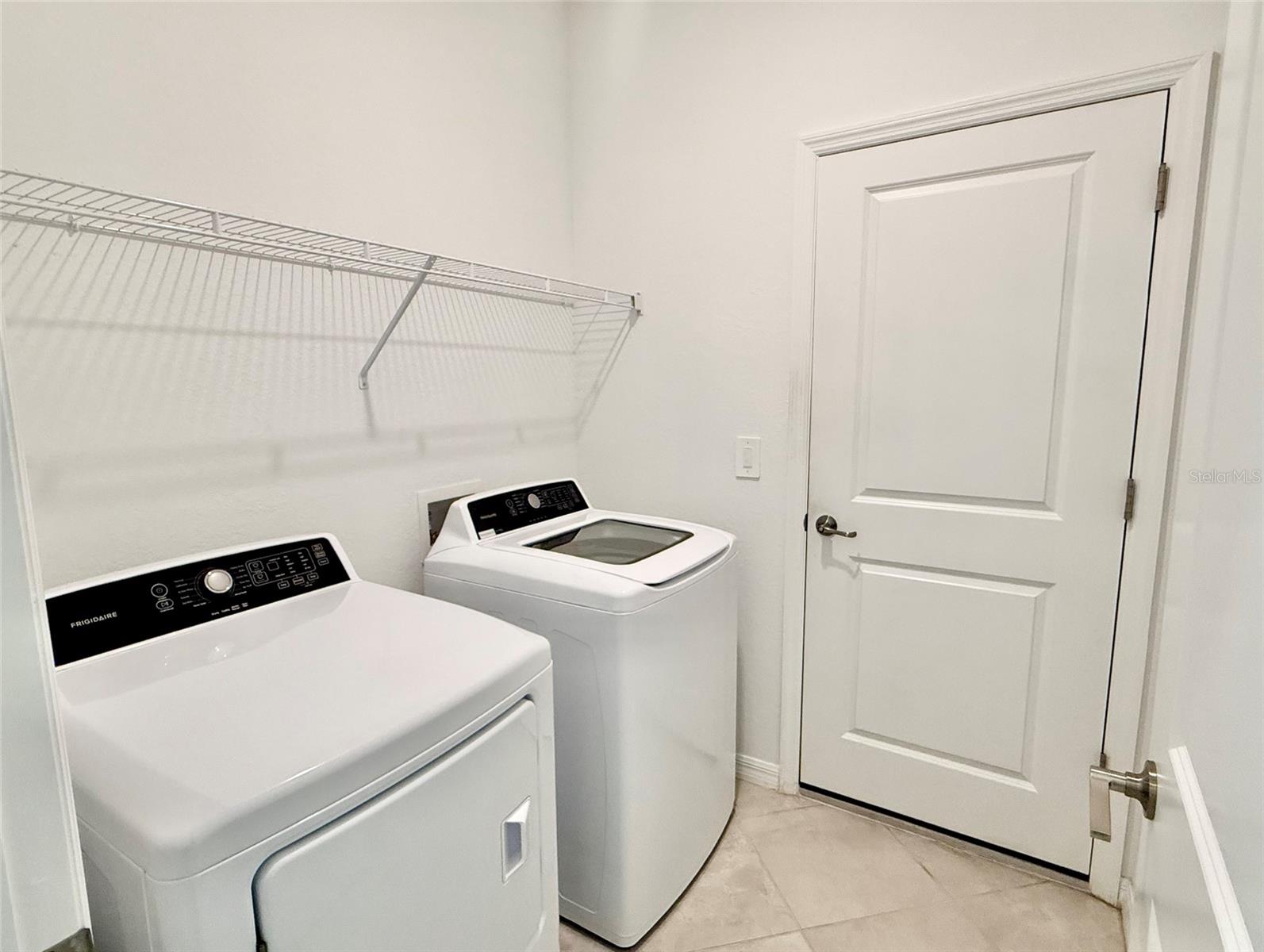 Image 26 of 36 For 10995 Pinot Drive