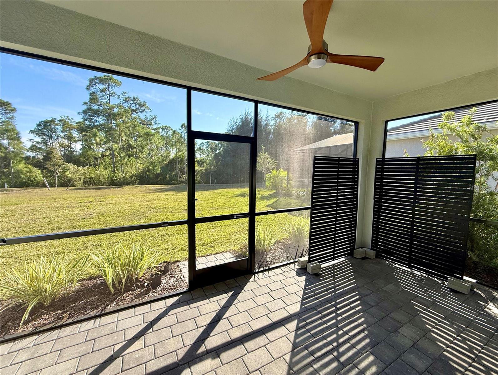 Image 28 of 36 For 10995 Pinot Drive