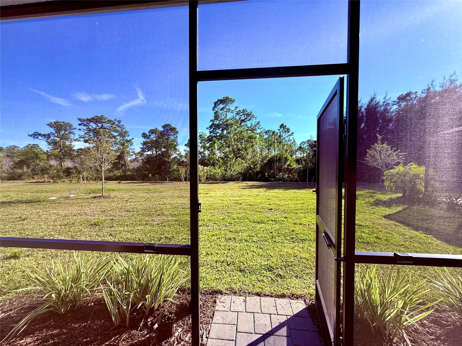 Image 33 of 36 For 10995 Pinot Drive