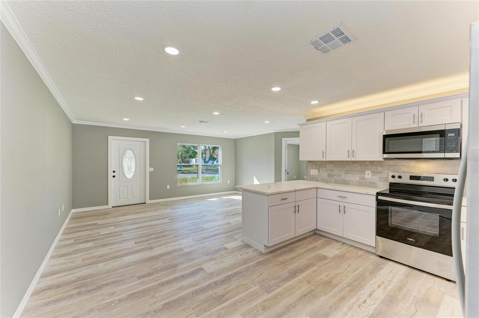 Image 15 of 71 For 1316 Ridgewood Avenue