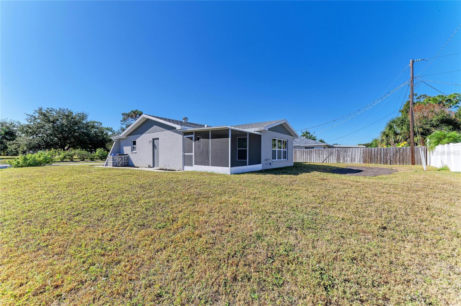 Image 32 of 71 For 1316 Ridgewood Avenue