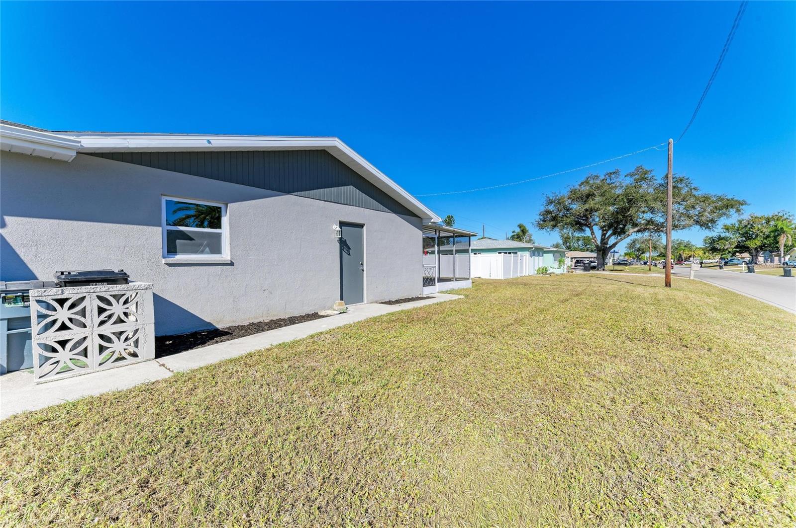 Image 35 of 71 For 1316 Ridgewood Avenue