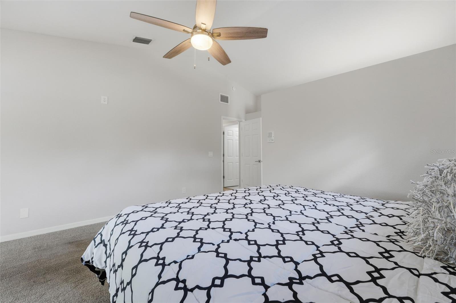 Image 21 of 52 For 7283 Environmental Lab Street